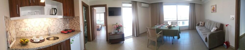 Midi Suites & Hotels อลันยา ภายนอก รูปภาพ