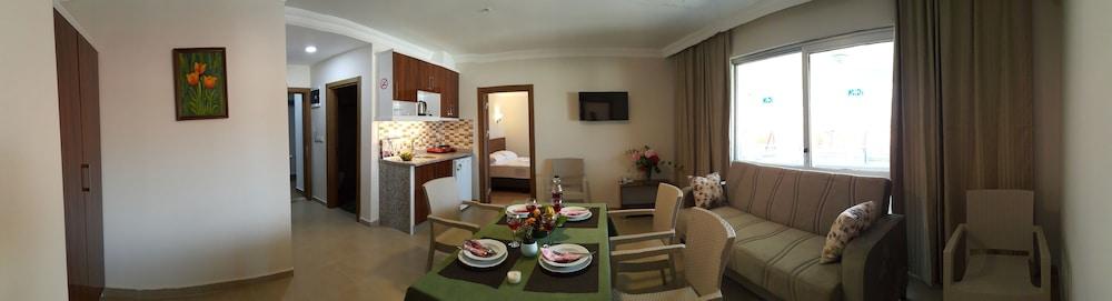 Midi Suites & Hotels อลันยา ภายนอก รูปภาพ