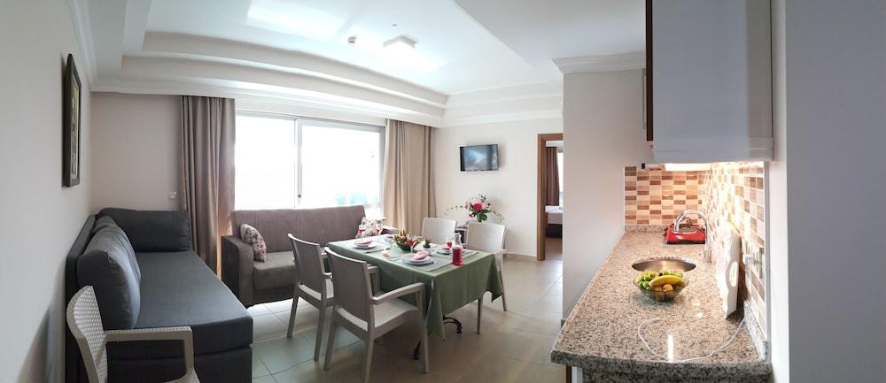 Midi Suites & Hotels อลันยา ภายนอก รูปภาพ
